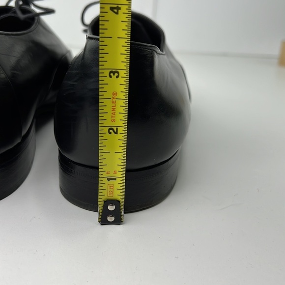 Bally of Switzerland Men's smooth black leather lace up oxfords - Picture 6 of 11